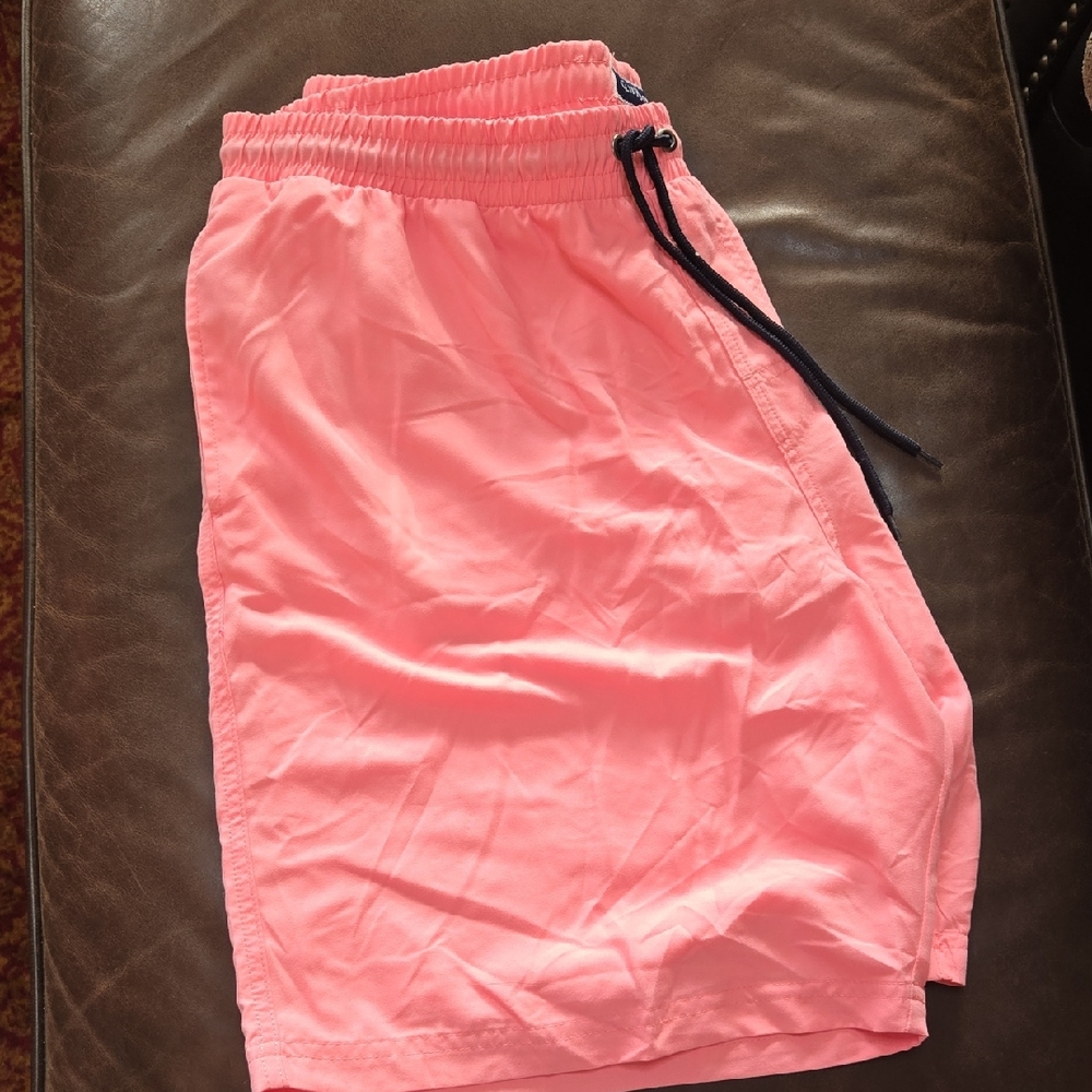 Club Room Men's Neon Pink Athletic Shorts